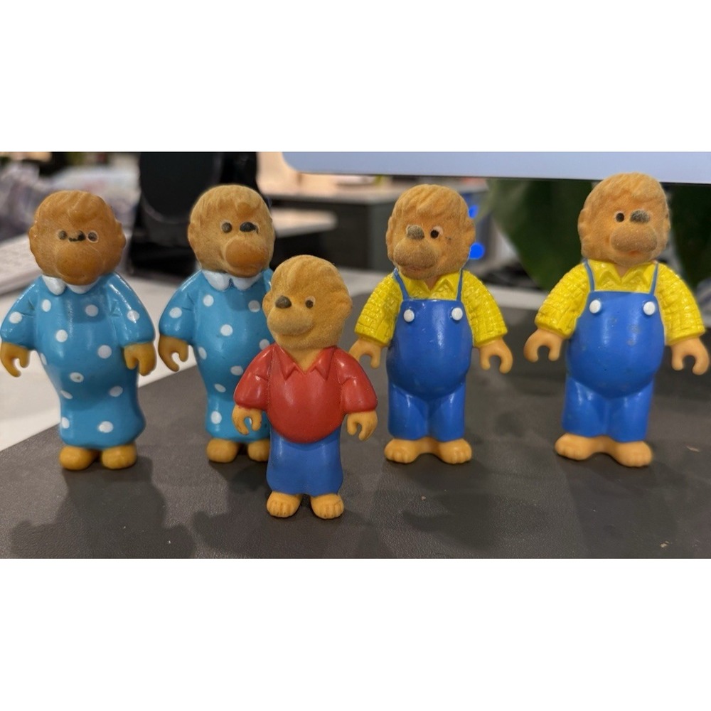 McDonalds Vintage Lot of 5 1986 Bernstein Bears 2 Mama 2 Papa Brother Figures